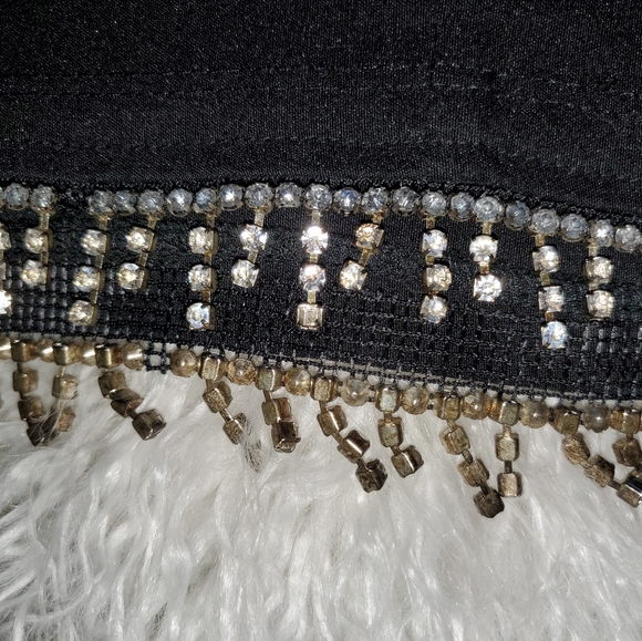 Pencil skirt. Rhinestone hem - Picture 7 of 9